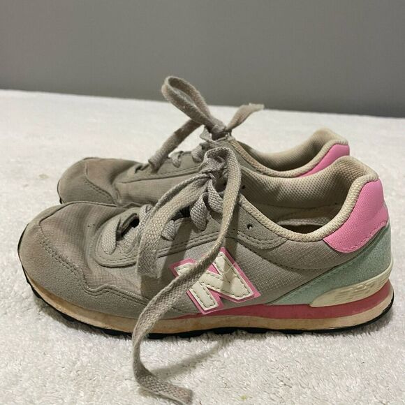 New Balance Girls Pink Gray 515 Sneakers US 1.5 EU 33 Athletic Running Shoes - Picture 5 of 11